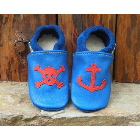 Chaussons en cuir motif Pirate